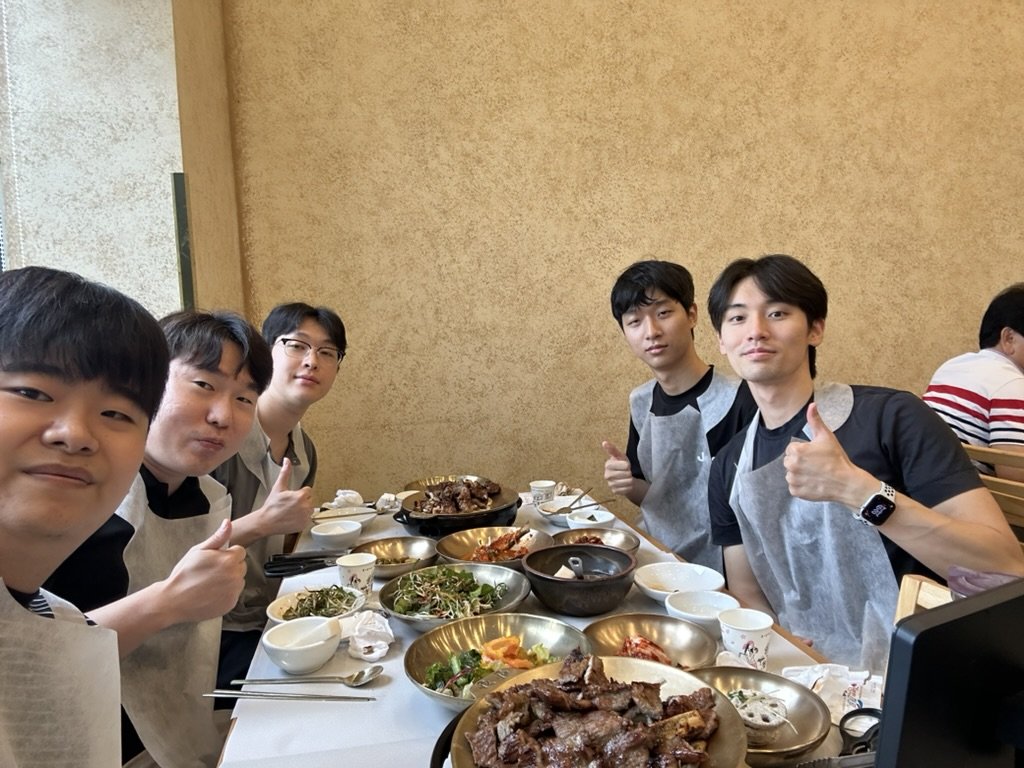 Lunch with visitors, 2026.07.21